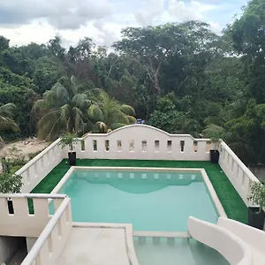 Sacbe Hotel